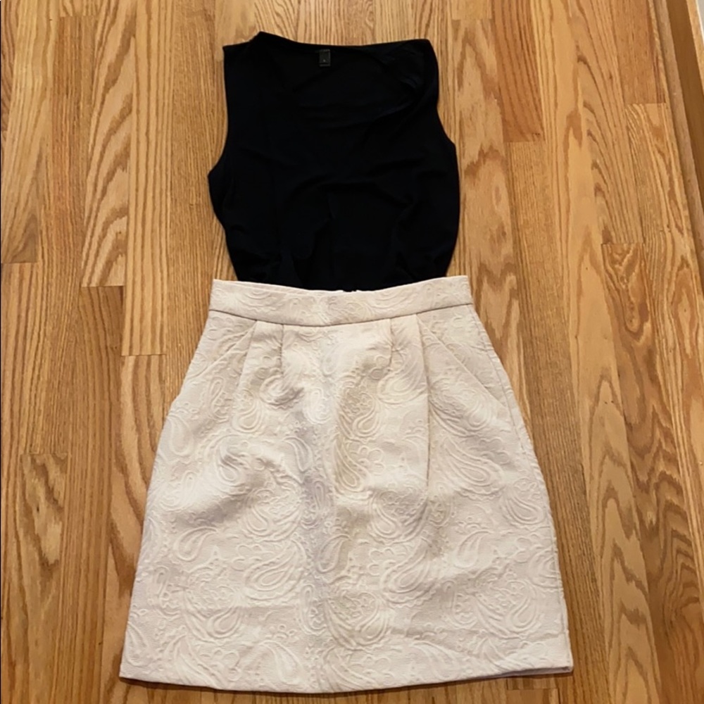 NWT‼️H&M Skirt Size: 6